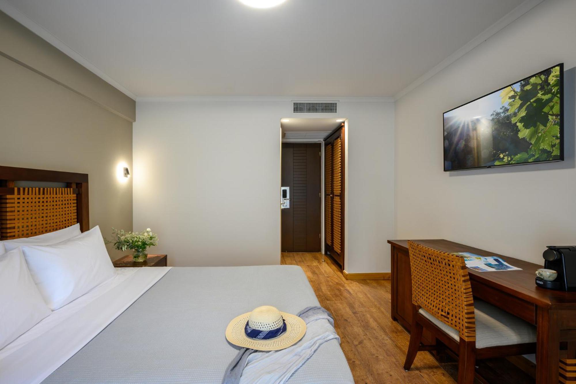 Elisso Boutique Hotel Vasiliki  Exterior photo