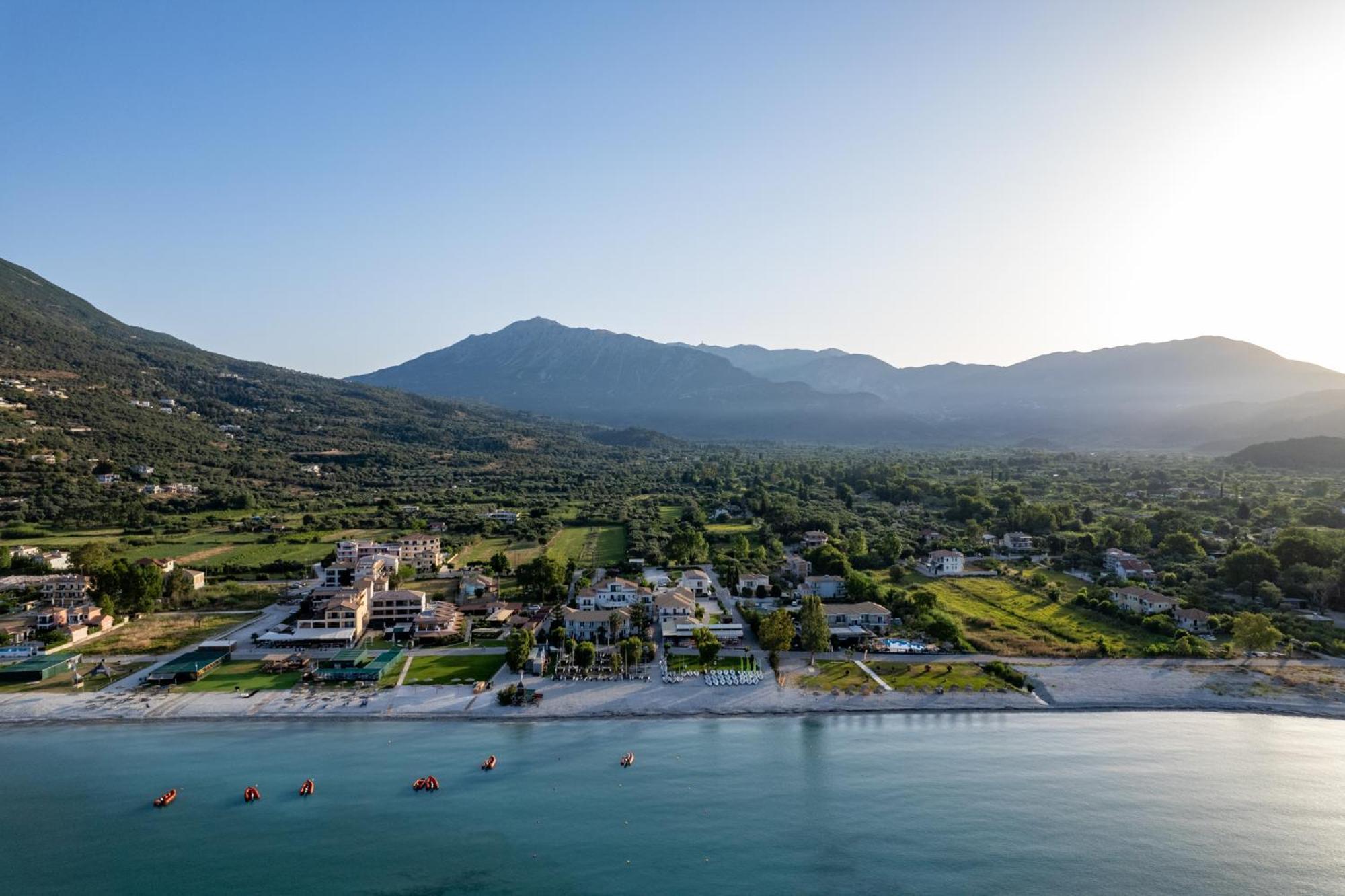 Elisso Boutique Hotel Vasiliki  Exterior photo